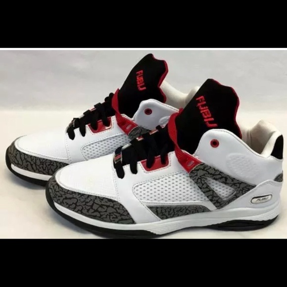 Fubu Size 11 Men/'s Athletic White Gray Sneaker Memory Foam Shoes New